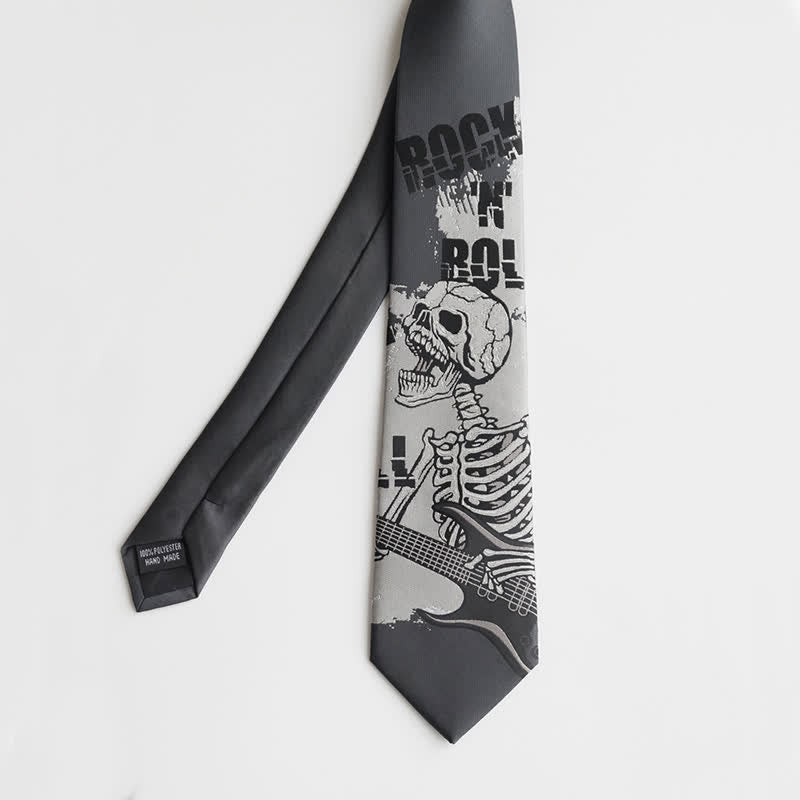Cravate homme Rock Punk gris foncé motif tête de mort