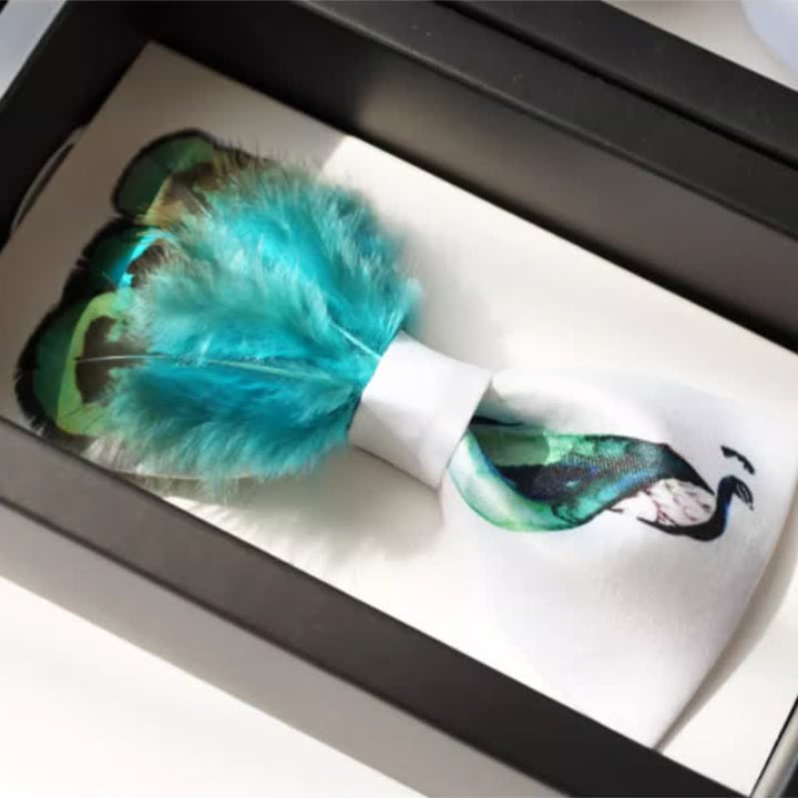 Nœud papillon en plumes de paon turquoise et blanc
