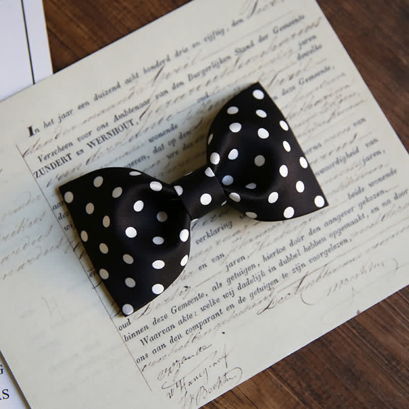 Nœud papillon élégant à pois blancs pour homme