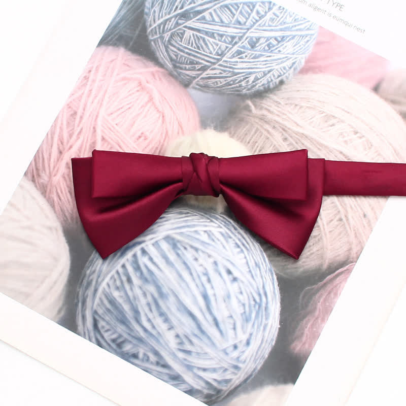 Nœud papillon double épaisseur élégant et unique de couleur unie pour homme