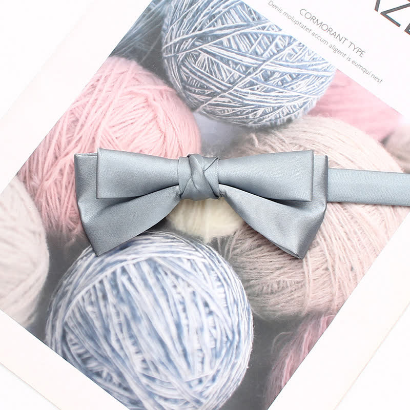 Nœud papillon double épaisseur élégant et unique de couleur unie pour homme