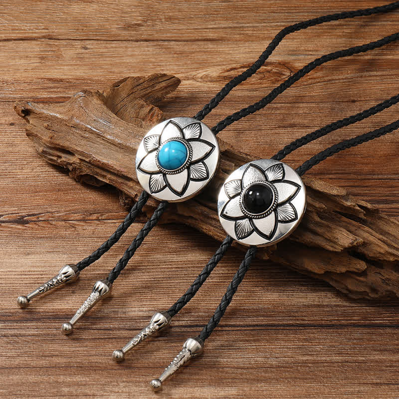 Cravate bolo en pierre turquoise noire à pétales ovales sculptés