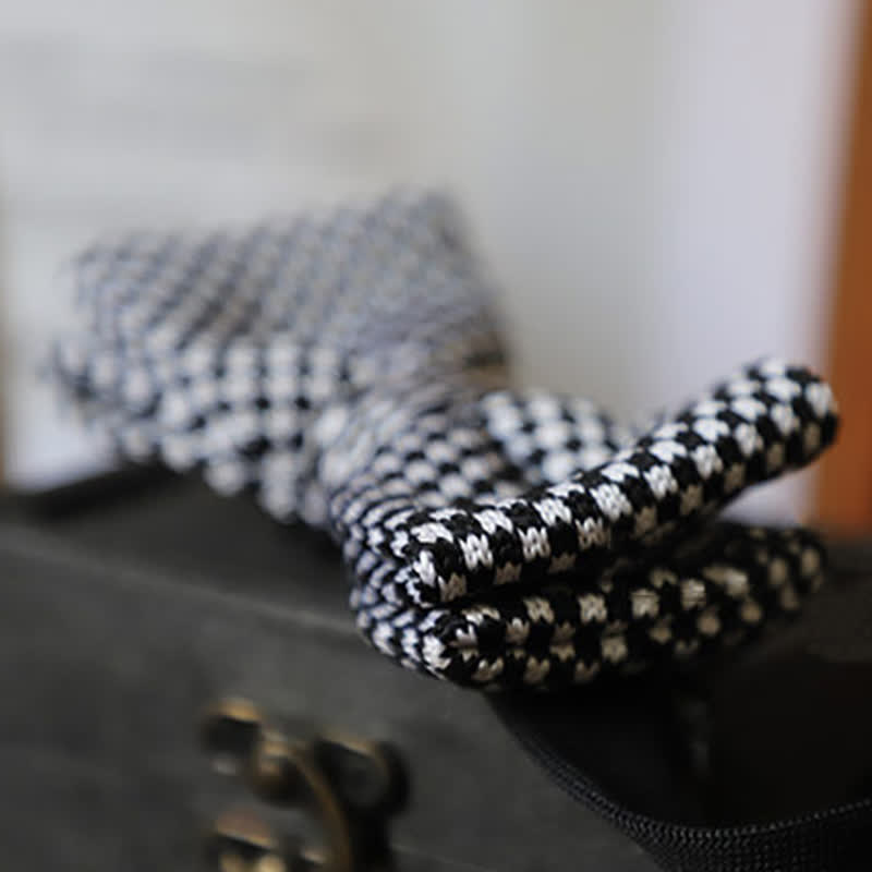 Nœud papillon à rayures en damier noir et blanc pour homme