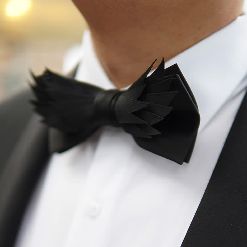 Nœud papillon noir à ailes superposées pour homme