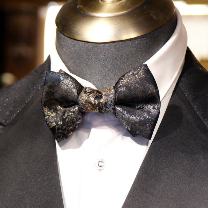 Nœud papillon vintage pour homme avec fils dorés clairs et brillants