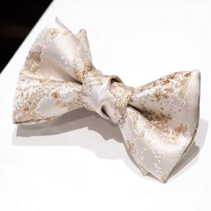 Nœud papillon vintage pour homme avec fils dorés clairs et brillants