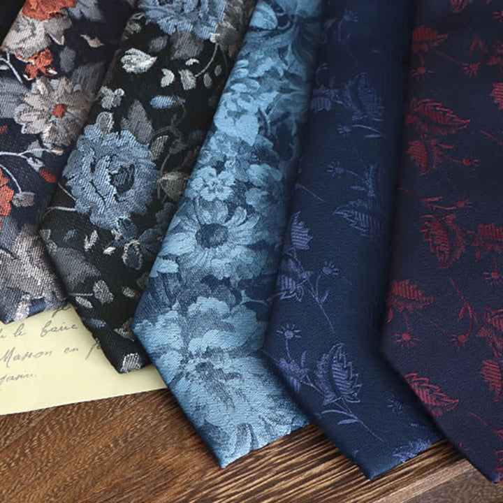 Cravate à motif floral vintage pour homme - image 4
