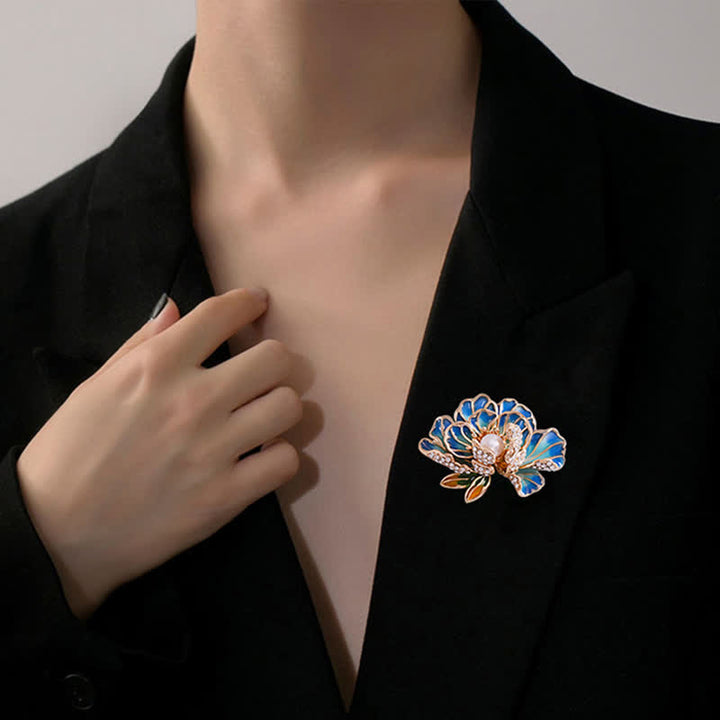 Broche pour femme en émail avec fleurs de pivoine et perles incrustées