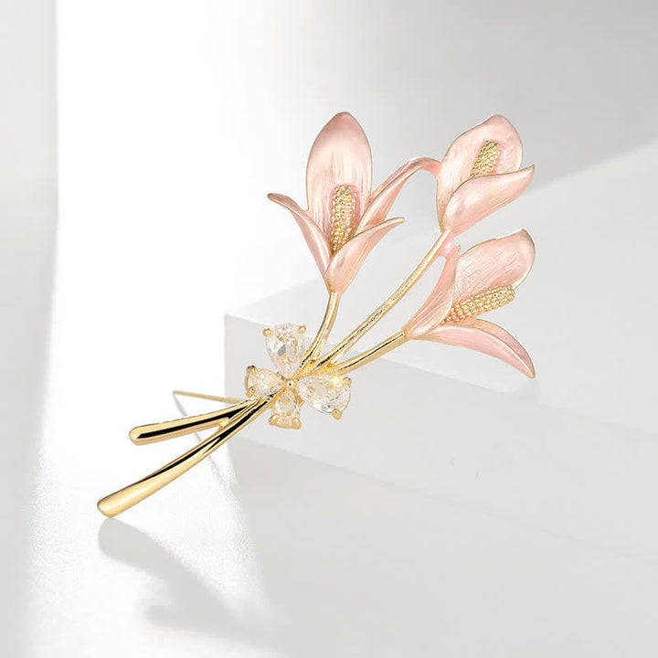 Broche en émail zircon fleur de lys rose pour femme