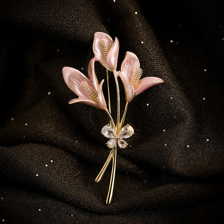 Broche en émail zircon fleur de lys rose pour femme