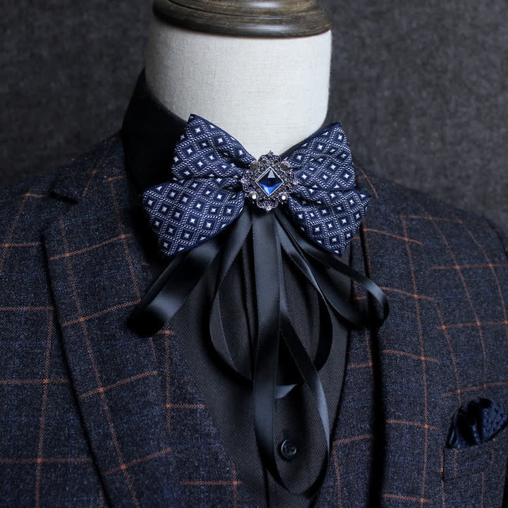 Nœud papillon classique à pompons et ruban de style britannique