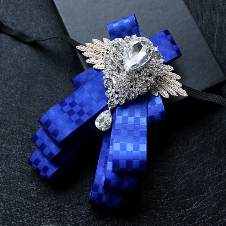 Nœud papillon rétro en cristal et strass