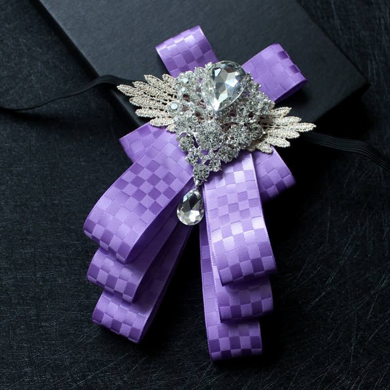 Nœud papillon rétro en cristal et strass