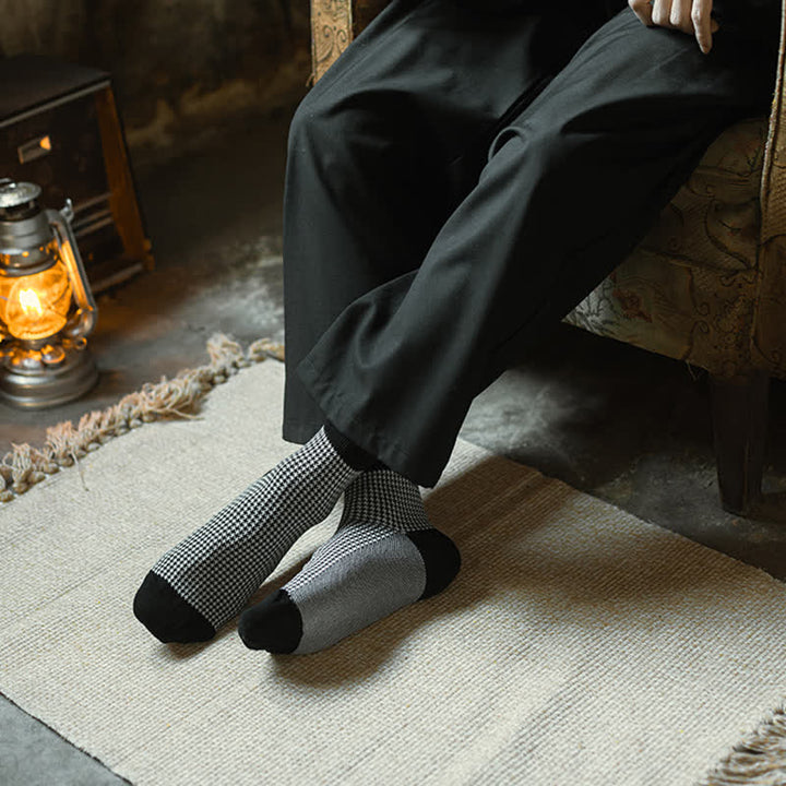 Chaussettes de sport noires à rayures pour homme