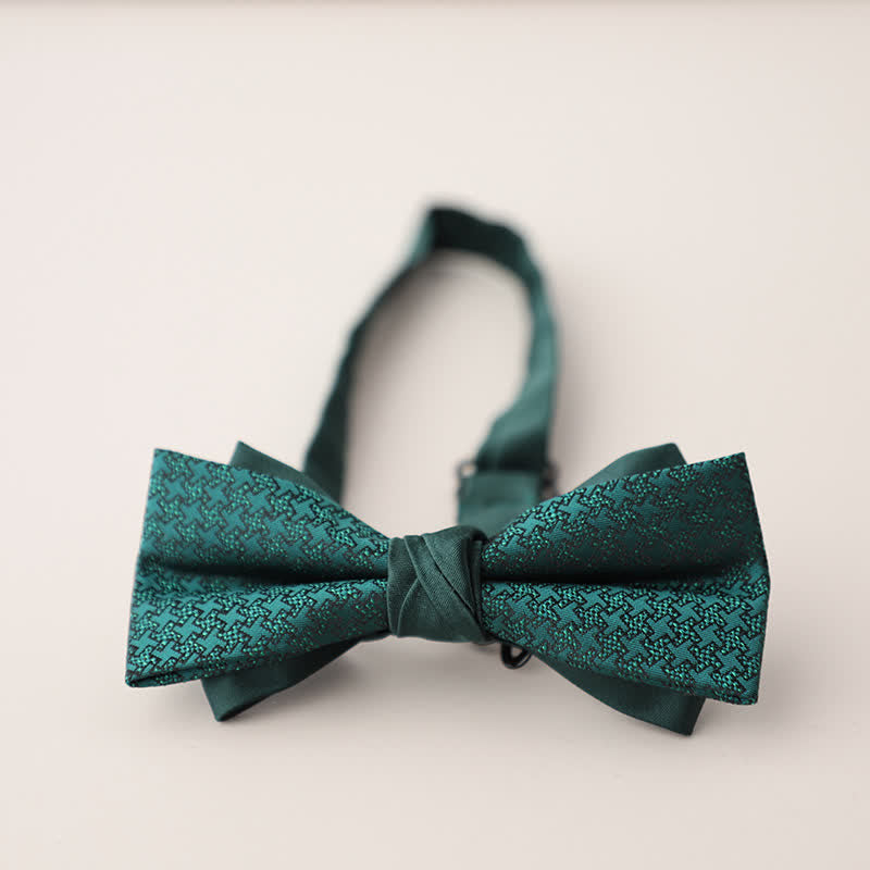 Nœud papillon double épaisseur à rayures et motifs floraux pour homme