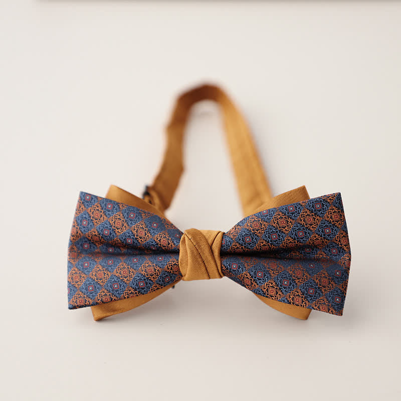 Nœud papillon double épaisseur à rayures et motifs floraux pour homme