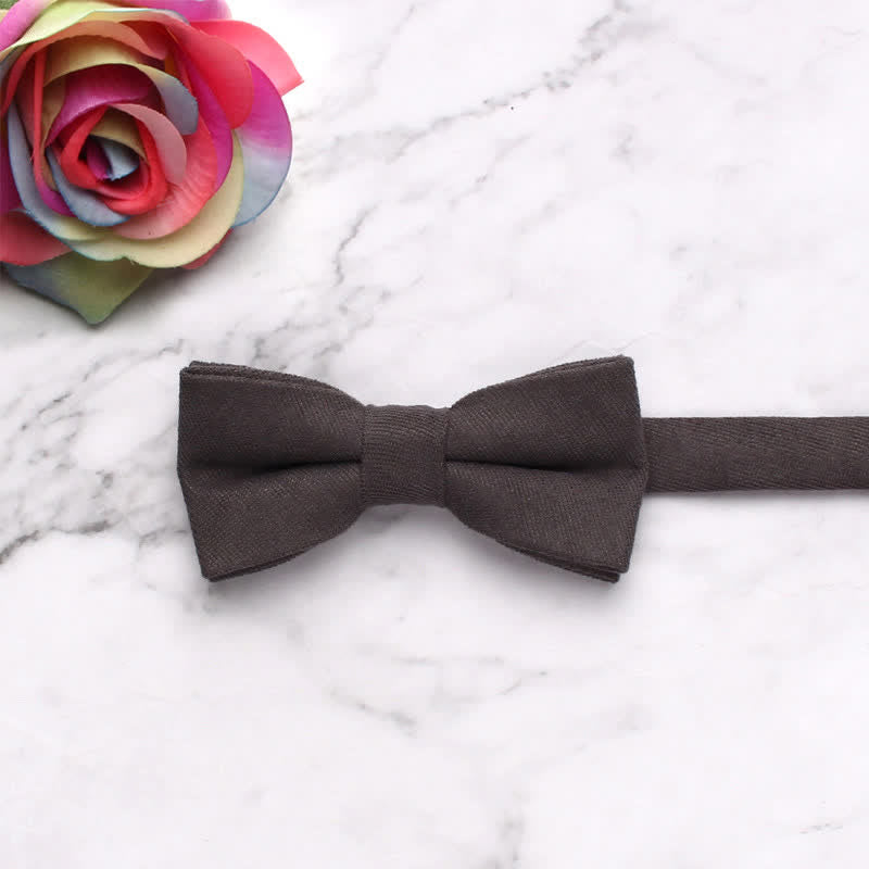 Nœud papillon simple et doux de couleur unie pour enfant