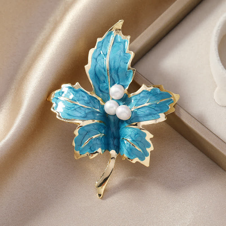 Broche en fausse émaillée perle en forme de feuille d'érable pour femme