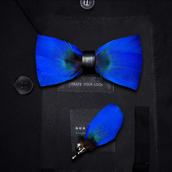 Nœud papillon Oxford bleu à plumes de paon pour enfant avec épingle à revers
