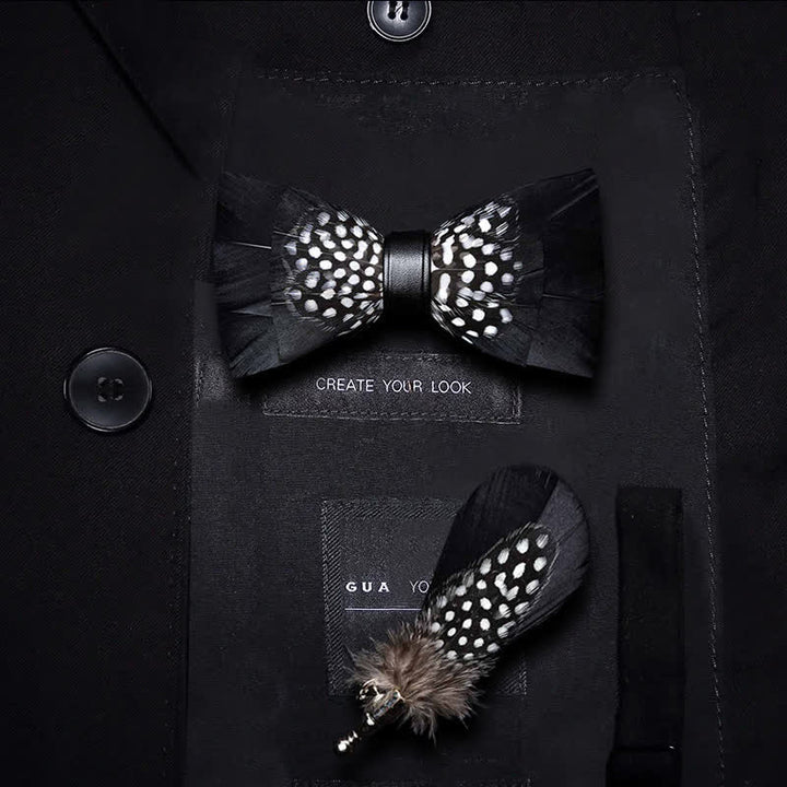 Nœud papillon à pois noirs et blancs pour enfant avec épingle à revers