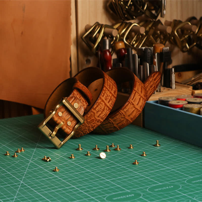 Ceinture en cuir à motif peau de crocodile gaufré pour homme