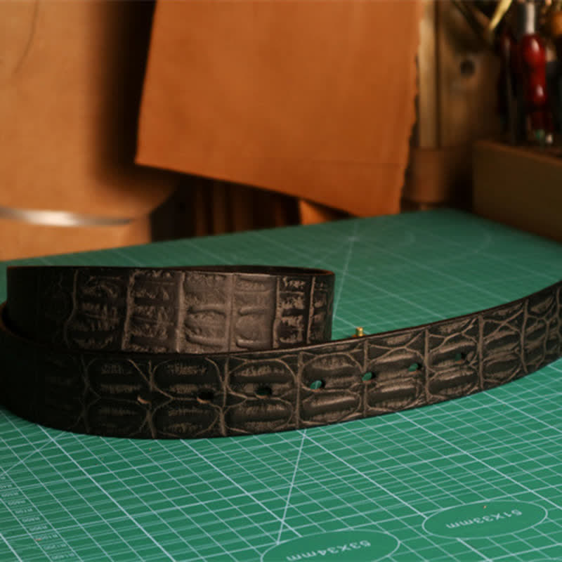 Ceinture en cuir à motif peau de crocodile gaufré pour homme