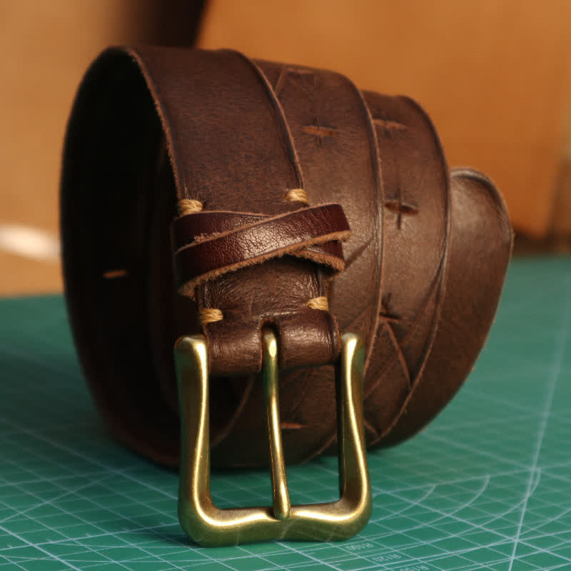 Ceinture en cuir à motif croisé découpée à la main pour homme