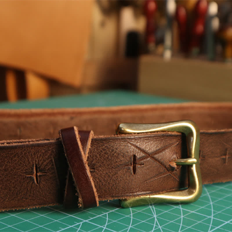Ceinture en cuir à motif croisé découpée à la main pour homme
