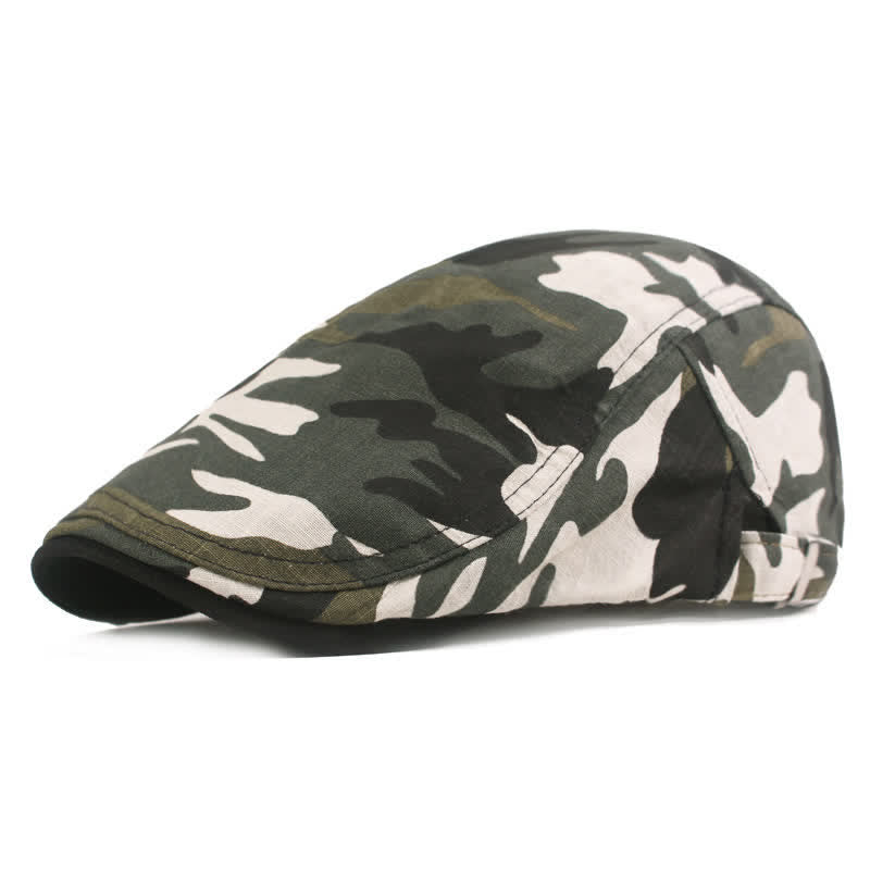 Béret plat à motif camouflage pour vendeur de journaux