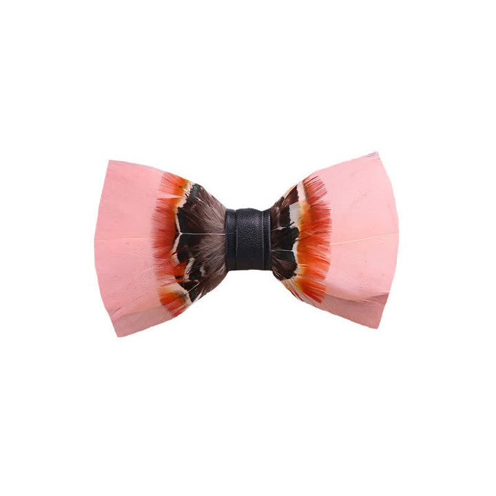 Nœud papillon à plumes rose pop avec épingle à revers