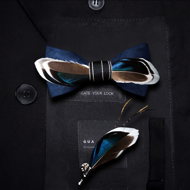 Nœud papillon vintage en plumes bleu marine et marron avec épingle à revers