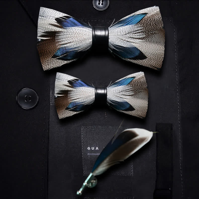Nœud papillon en plumes de paon marron et bleu avec épingle à revers - Ensemble Parent-Enfant - image 4