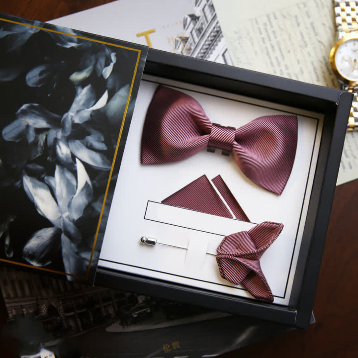 Nœud papillon en soie sergée rose pour homme