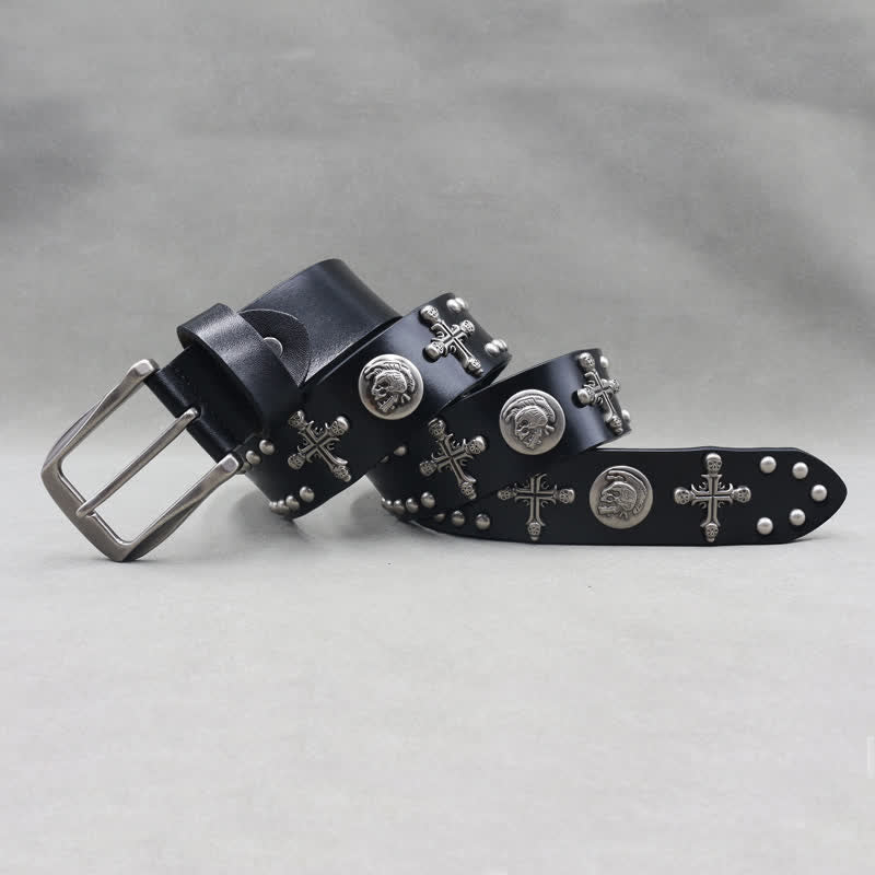 Ceinture en cuir à double attache avec rivets en forme de tête de mort et croix