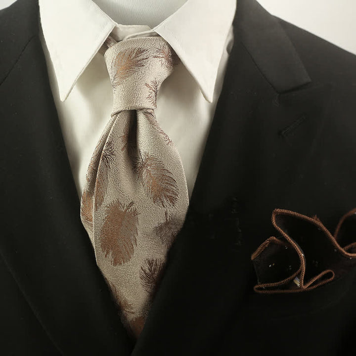 Cravate beige et marron à motif de plumes pour homme