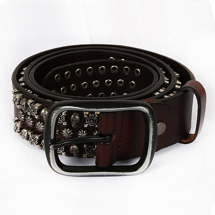 Ceinture en cuir à trois rangées de clous avec têtes de mort et os croisés