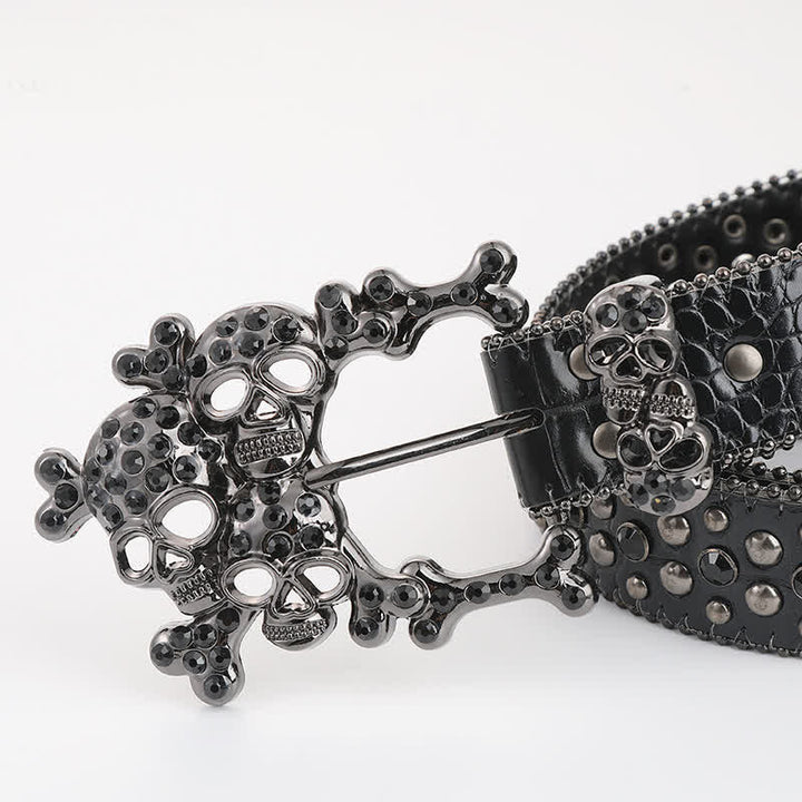 Ceinture en cuir avec mini tête de mort et rivets en strass