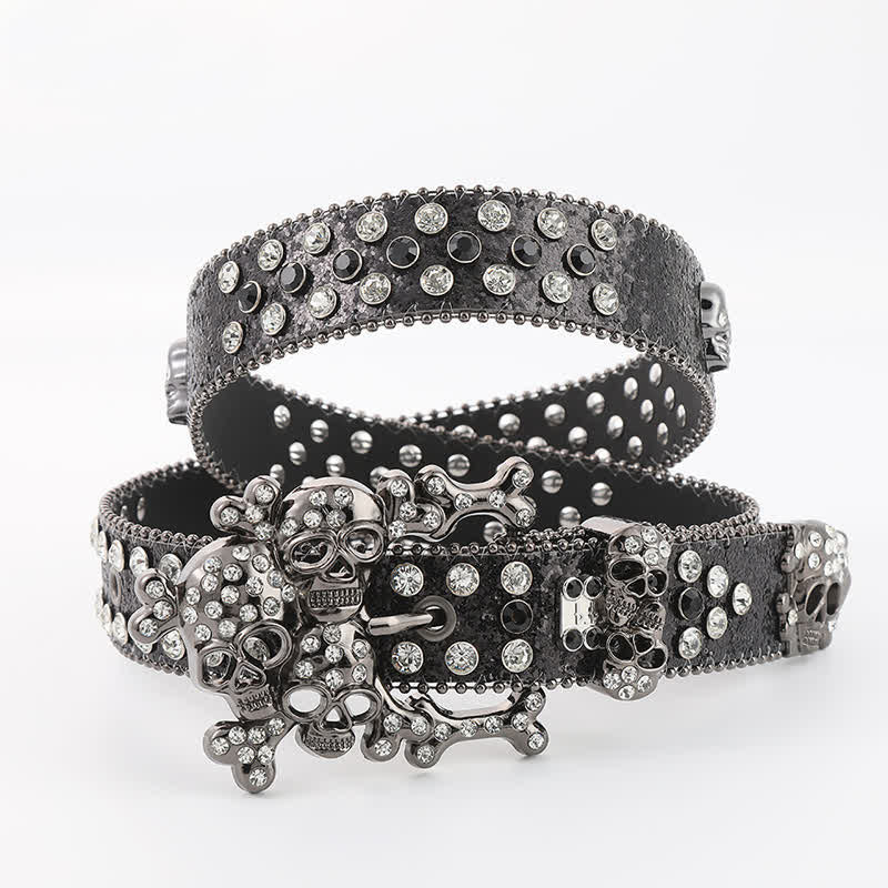 Ceinture en cuir avec mini tête de mort et rivets en strass