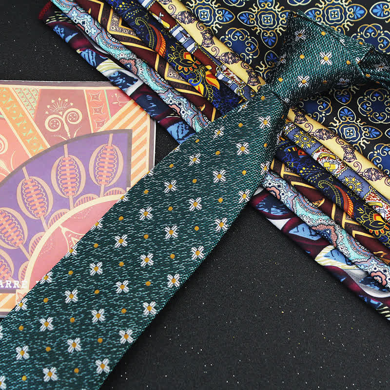Cravate à pois vert foncé pour homme avec motif floral