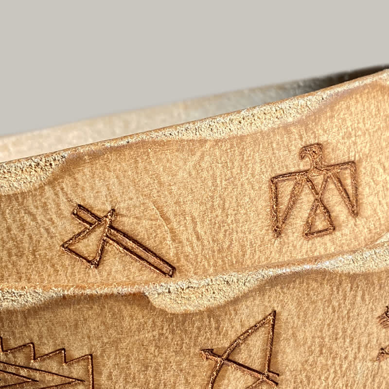 Ceinture décontractée en cuir à motif totem gravé au laser rétro
