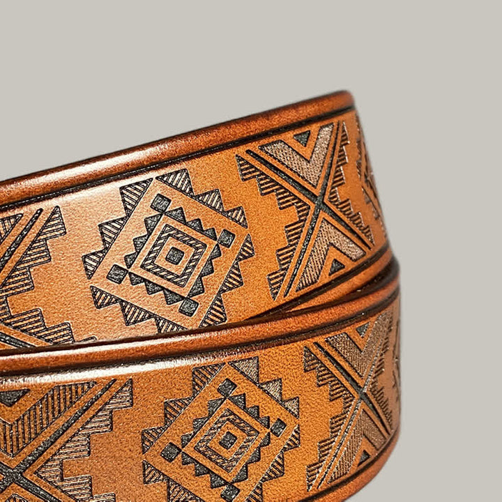 Ceinture en cuir à boucle carrée avec motif diamant gravé