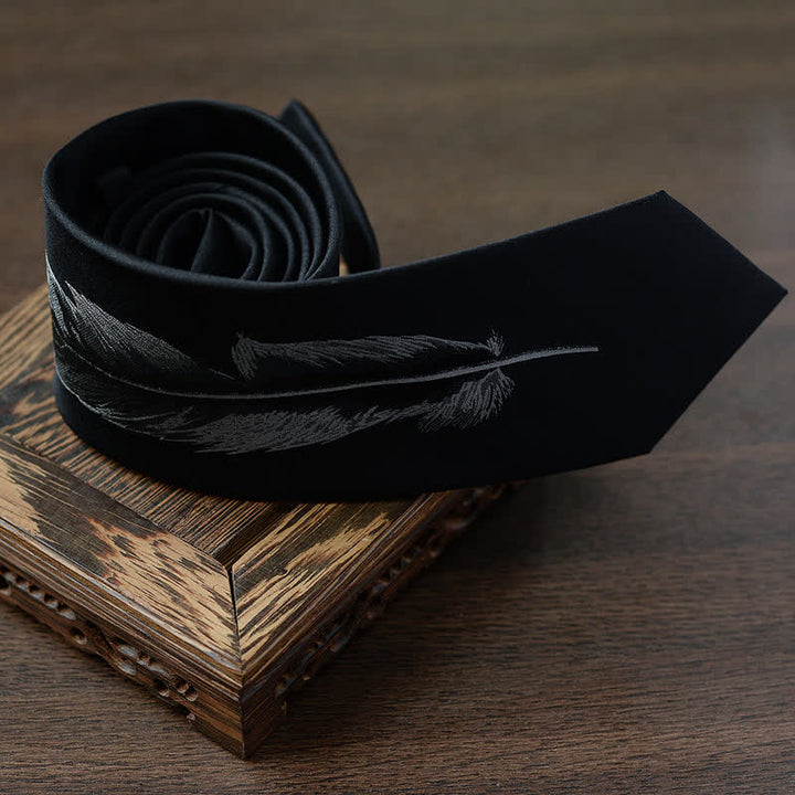 Cravate noire et grise à motif de plumes d'ange pour homme