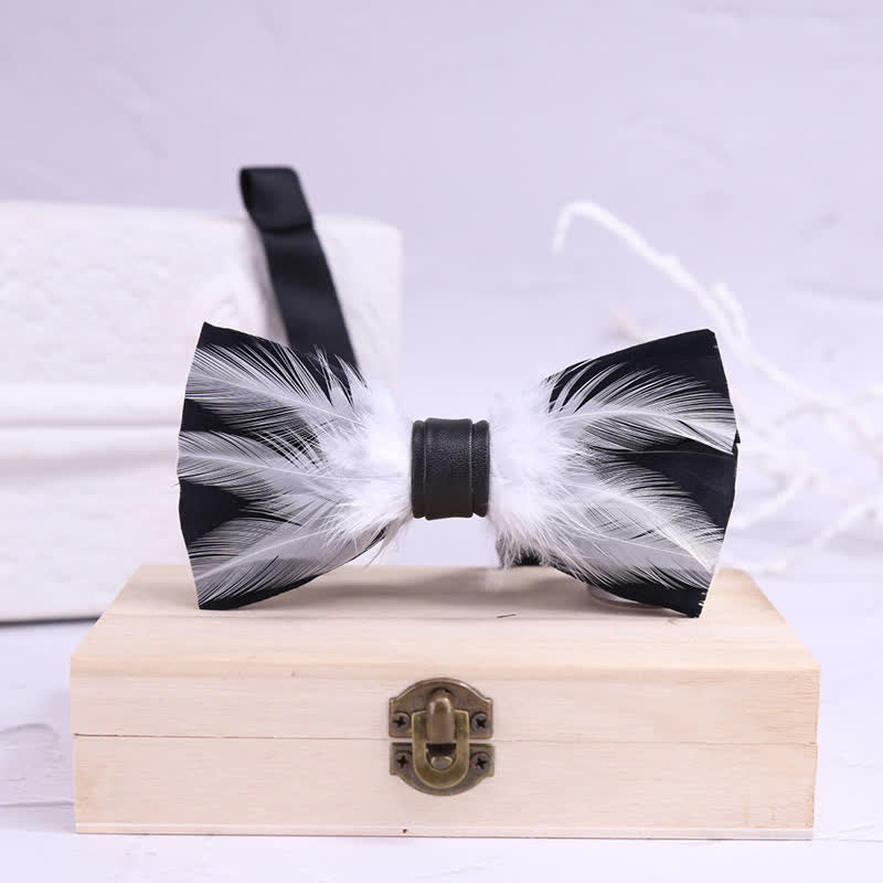Nœud papillon pré-noué en plumes rouge blanc bordeaux
