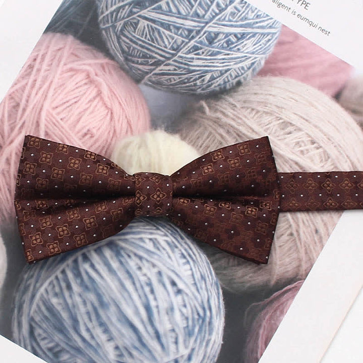 Nœud papillon à rayures florales de style vintage pour homme