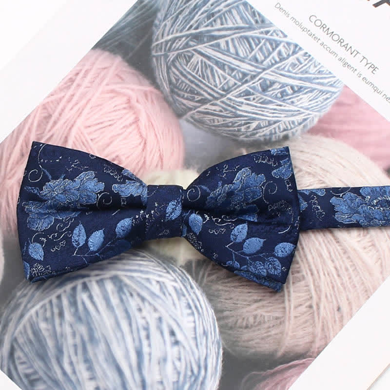 Nœud papillon à rayures florales de style vintage pour homme
