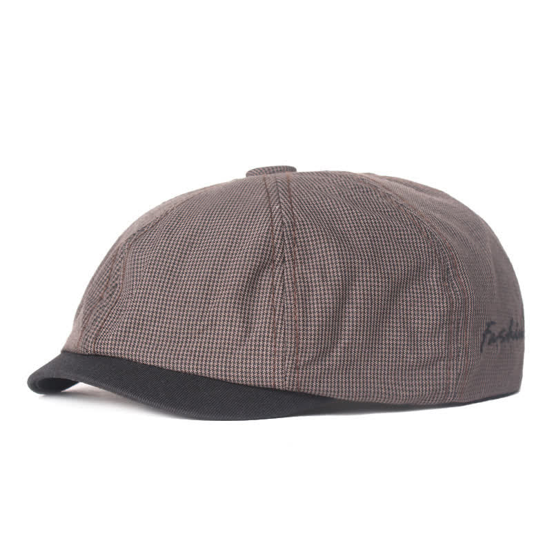 Béret octogonal à micro-motifs assortis aux couleurs