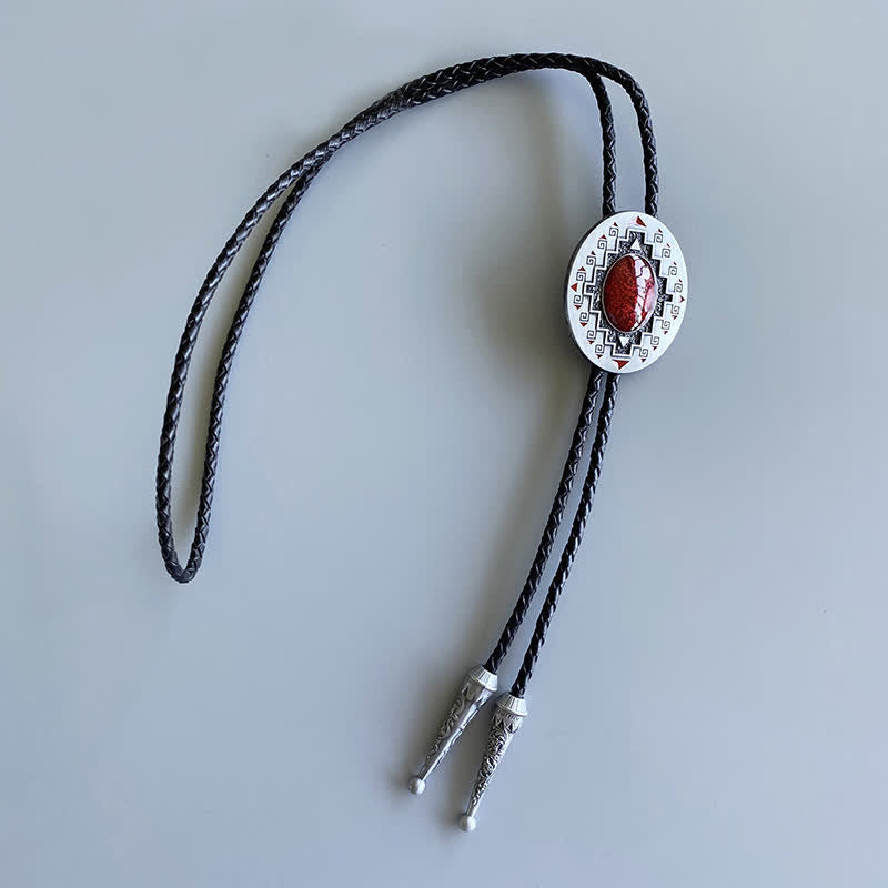 Cravate bolo vintage indienne avec motif totem de rubis