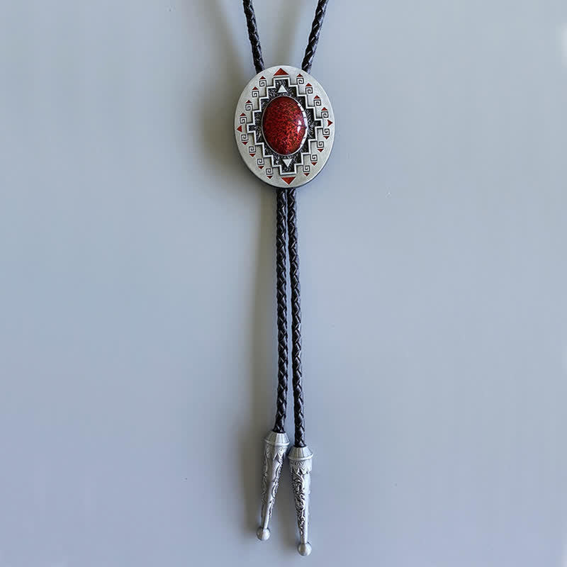 Cravate bolo vintage indienne avec motif totem de rubis