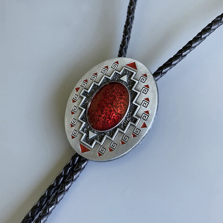 Cravate bolo vintage indienne avec motif totem de rubis