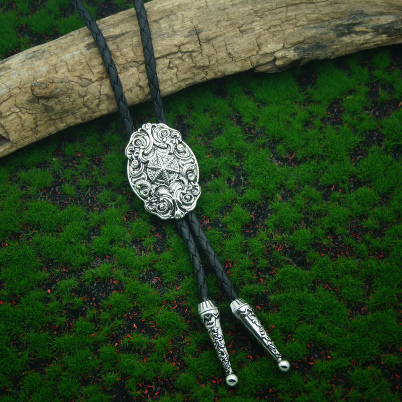 Cravate bolo sculptée en étoile d'argent de l'ouest du Texas